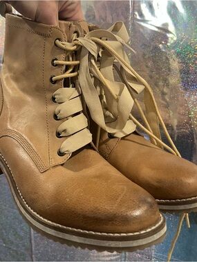 Freya Beige Leather Lace-Up Ankle Boots | Size 8.5 | Combat Style